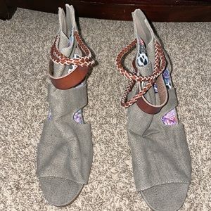 Blowfish Peep Toe Platform Sandals